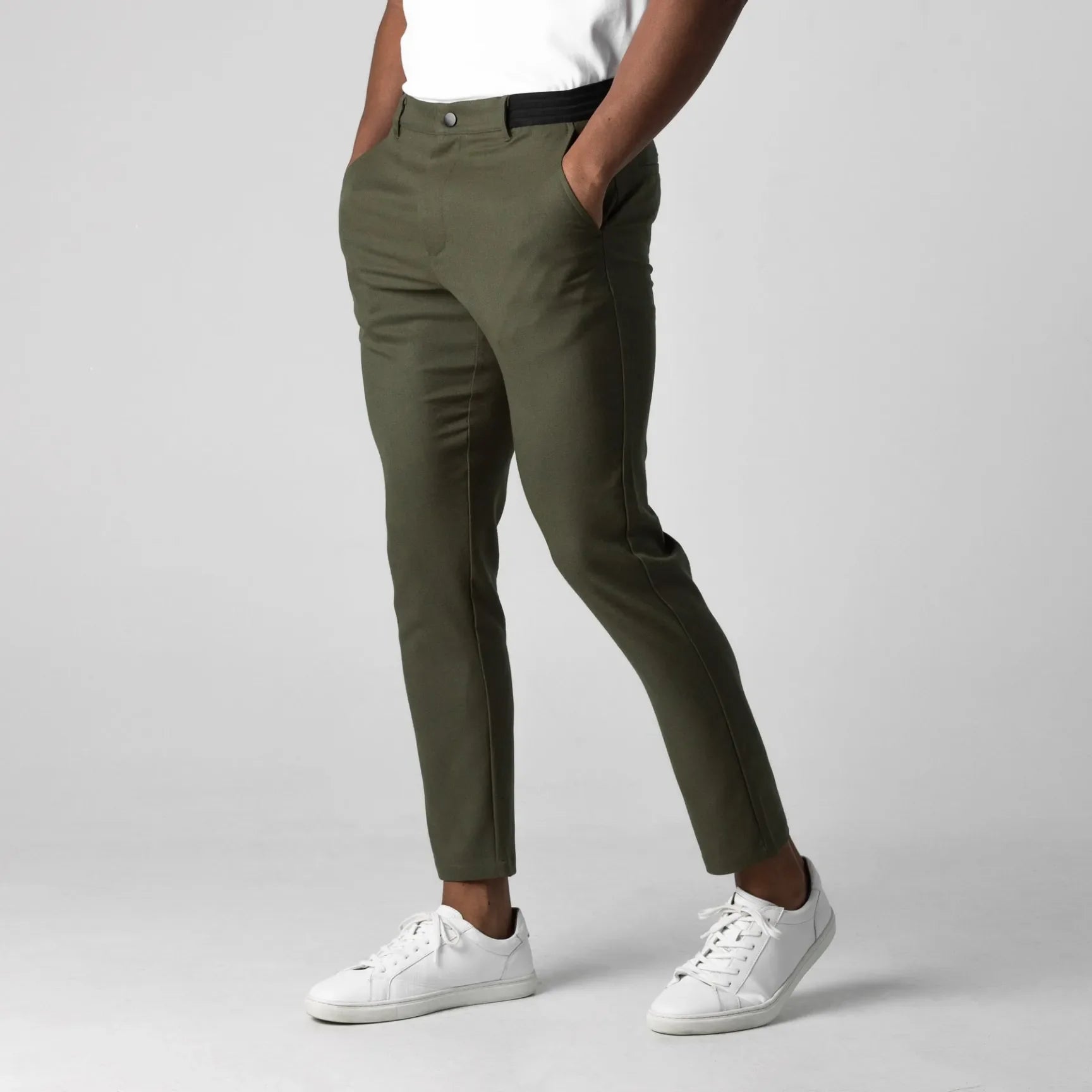 Chino Elástico Premium Negro