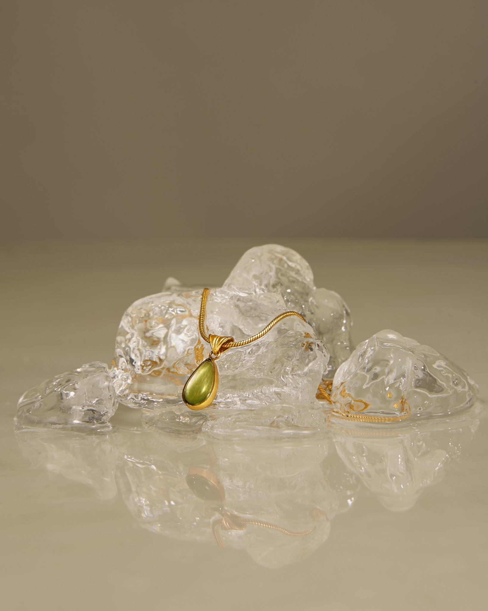 Colgante con Forma de Gota de Agua