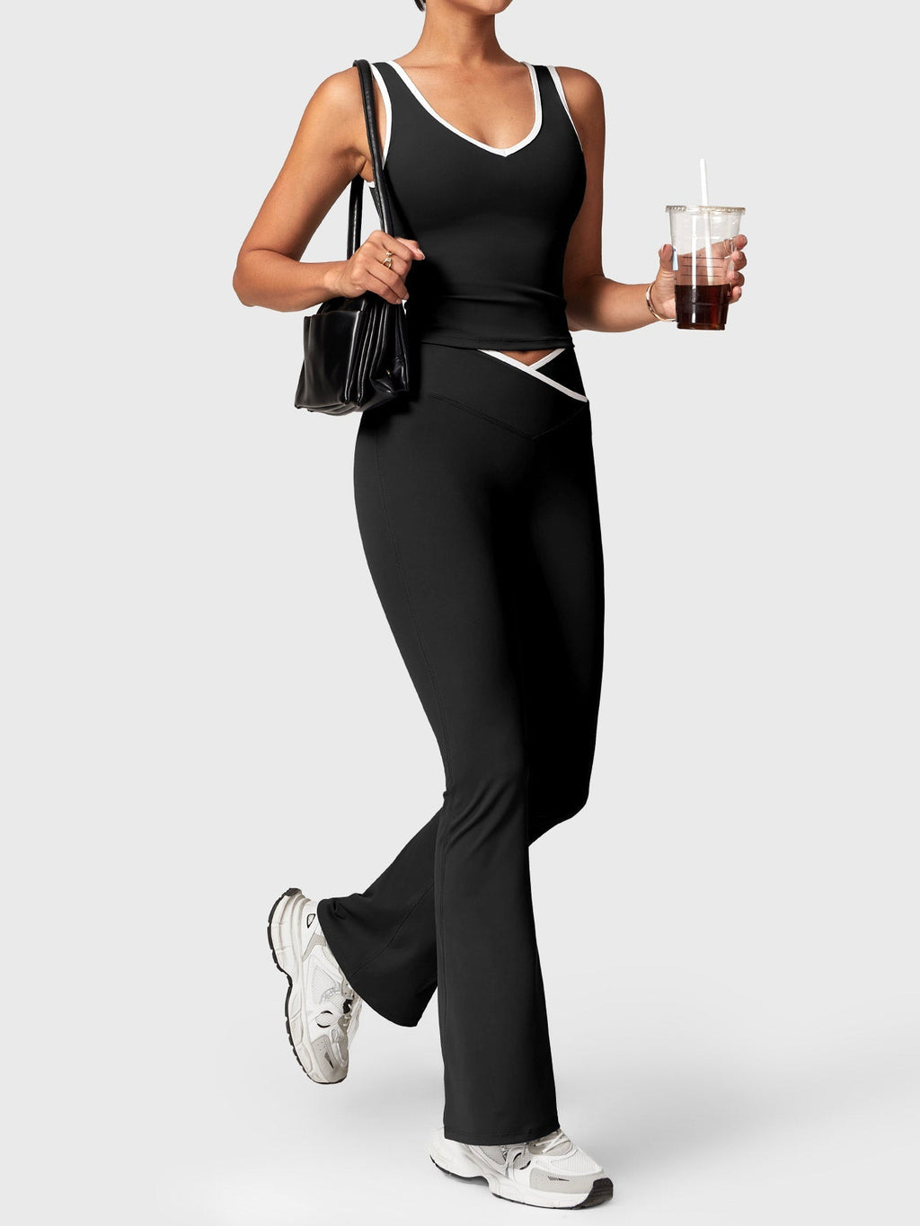 Camiseta Sin Mangas Con Contrastes